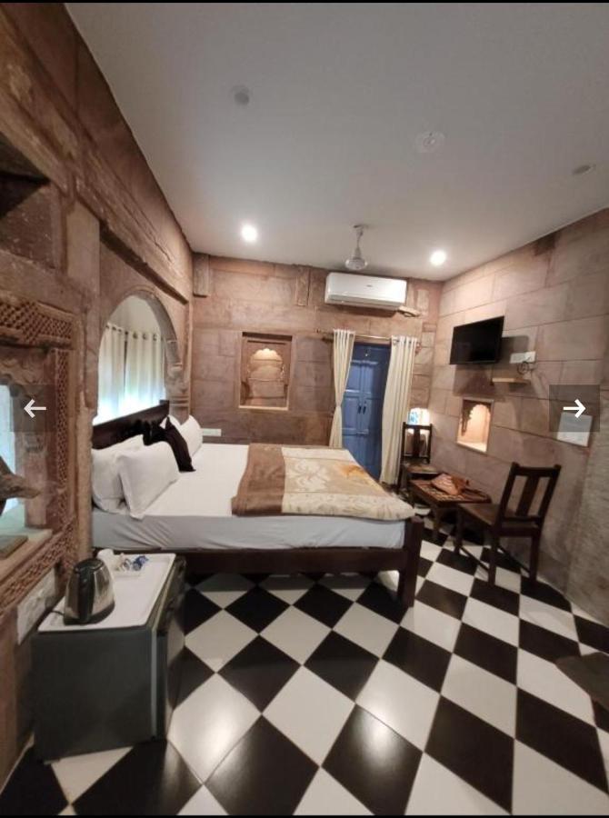 ג'ודפור The Kutumb Villa - A Heritage Home Stay מראה חיצוני תמונה