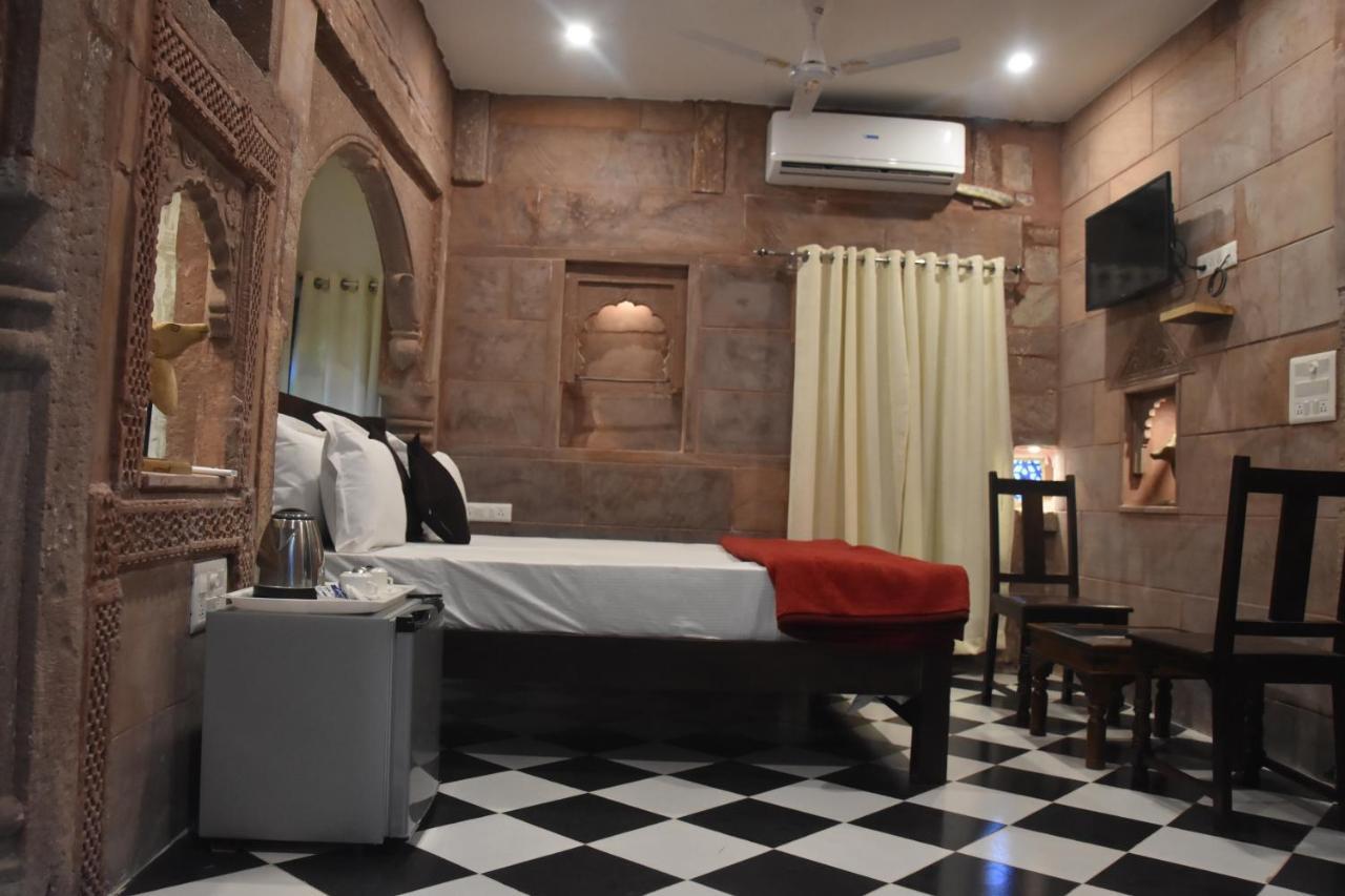 ג'ודפור The Kutumb Villa - A Heritage Home Stay מראה חיצוני תמונה
